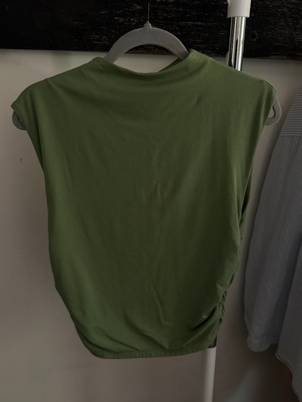 Abercrombie & Fitch Green Mock-Neck Ruched Top – Size Large